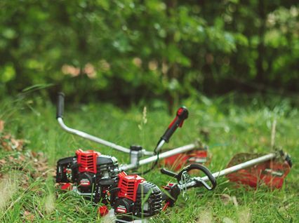 Trimmers & Brushcutters Trimmers & Brushcutters